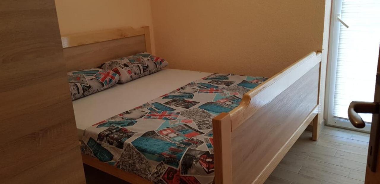 Srecko Apartman ロゴズニッツァ エクステリア 写真